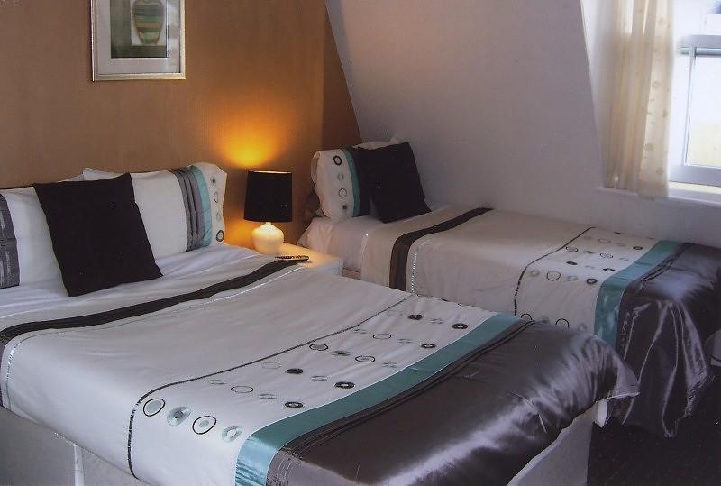 Citadel House Hotel Плимът Екстериор снимка